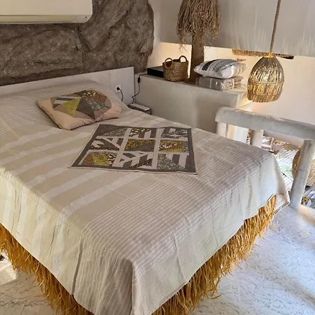 Flores Gardan Art * تشيرنوموريتس