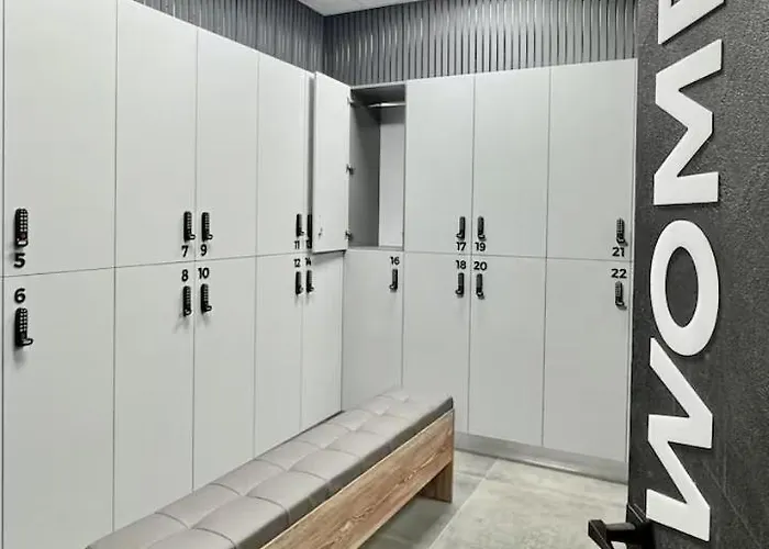 Διαμέρισμα Flores Gardan Art *