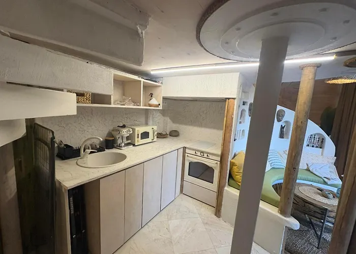 Flores Gardan Art * Τσερνομόρετς